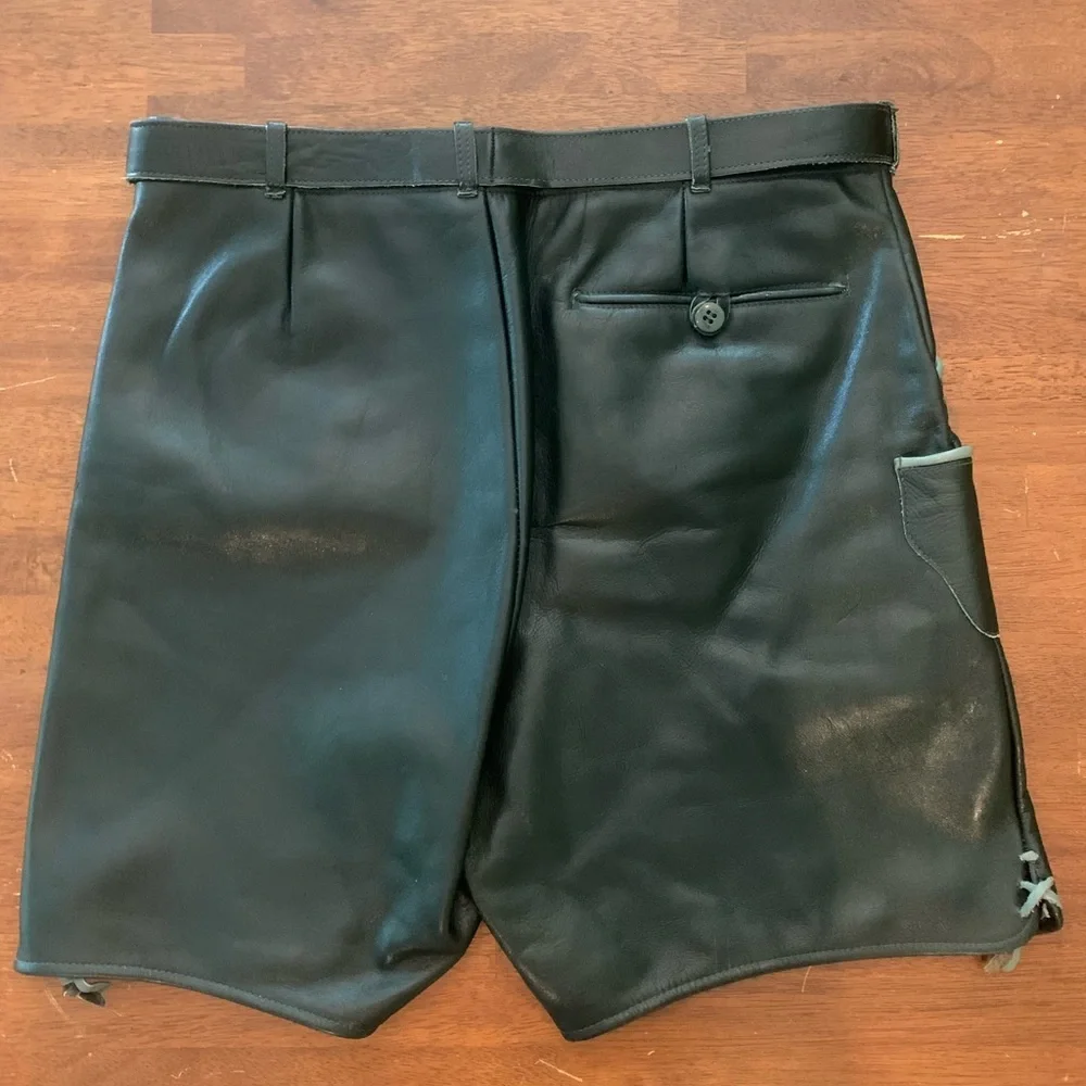 Vintage leather shorts - Picture 2 of 6